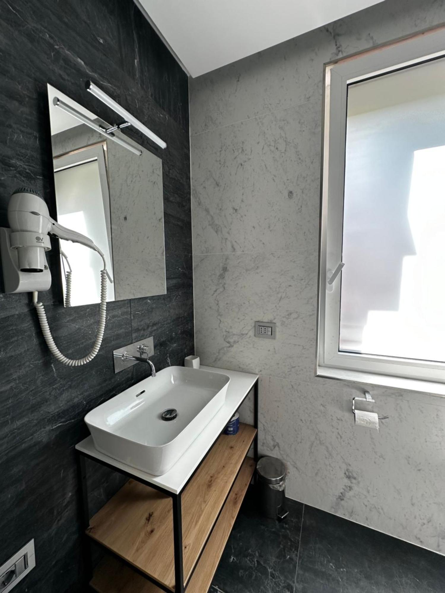 Grandi 32 Boutique Residence Segrate Exterior foto